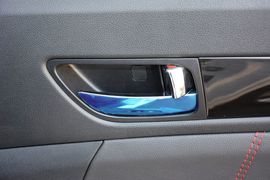 2015款长安逸动电动车尊贵型