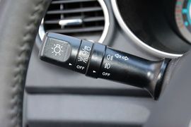 2015款长安逸动电动车尊贵型