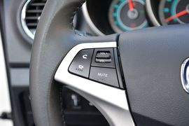 2015款长安逸动电动车尊贵型