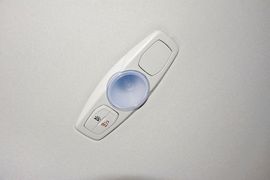 2012款福特福克斯三厢1.6L手动舒适型
