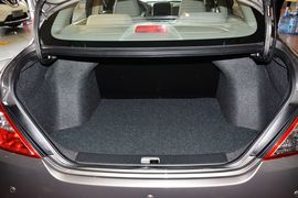 2014款日产阳光1.5XE