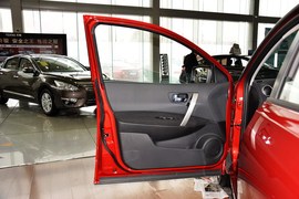 2015款日产逍客2.0XL