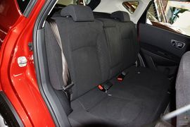2015款日产逍客2.0XL