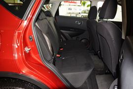 2015款日产逍客2.0XL