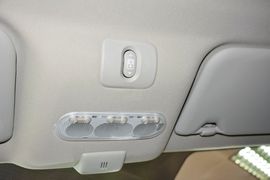 2015款日产逍客2.0XL