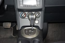 2015款日产逍客2.0XL