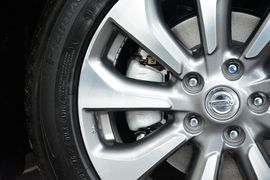 2014款日产天籁公爵2.5L