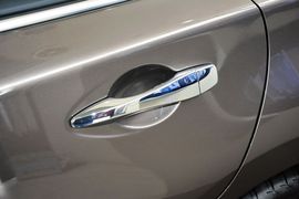 2014款日产天籁公爵2.5L