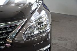 2014款日产天籁公爵2.5L