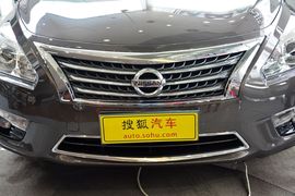 2014款日产天籁公爵2.5L