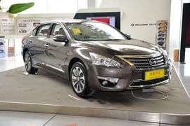 2014款日产天籁公爵2.5L