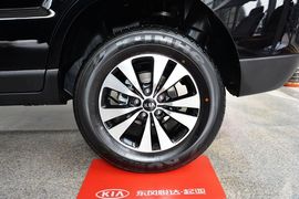 2013款起亚狮跑2.0L