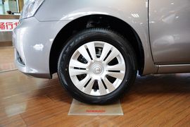 2013款日产骊威1.6XE