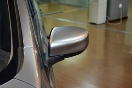 2013款日产骊威1.6XE