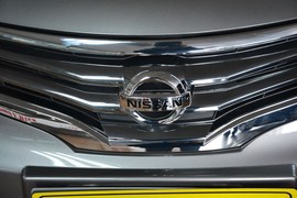 2013款日产骊威1.6XE