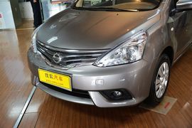 2013款日产骊威1.6XE