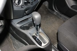 2013款日产骊威1.6XE
