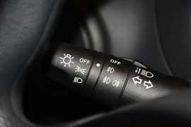 2013款日产骊威1.6XE