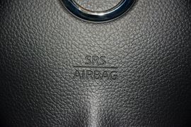 2013款日产骊威1.6XE