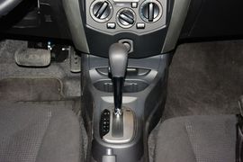 2013款日产骊威1.6XE