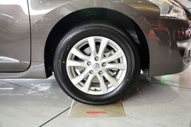2013款日产天籁2.0XL舒适版