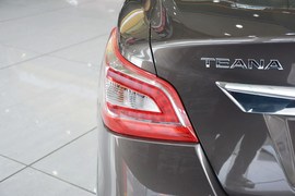 2013款日产天籁2.0XL舒适版