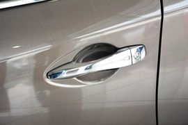 2013款日产天籁2.0XL舒适版