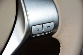 2013款日产天籁2.0XL舒适版
