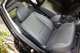 2013款起亚狮跑2.0L