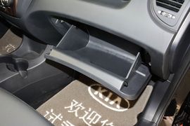 2013款起亚狮跑2.0L