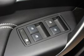 2015款别克君威1.6T领先技术型