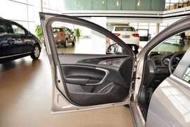 2015款别克君威1.6T领先技术型