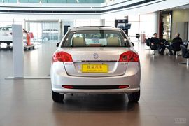 2015款别克凯越1.5L自动型