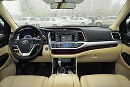 2015款丰田汉兰达3.5L四驱