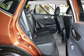 2014款日产奇骏2.0L