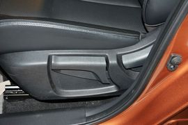2014款日产奇骏2.0L