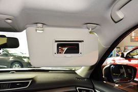 2014款日产奇骏2.0L