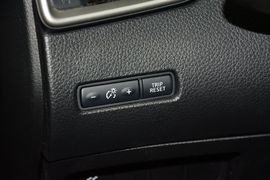 2014款日产奇骏2.0L