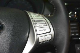 2014款日产奇骏2.0L