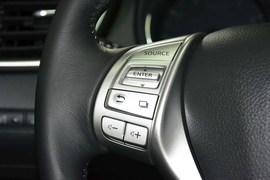 2014款日产奇骏2.0L
