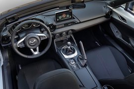 2016款马自达MX-5