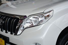 2015款一汽丰田普拉多2.7L自动标准版