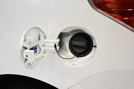 2014款丰田逸致180E自动精英版