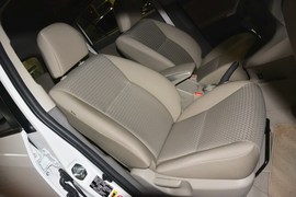 2014款丰田逸致180E自动精英版