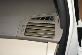 2014款丰田逸致180E自动精英版