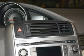 2014款丰田逸致180E自动精英版