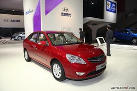 2010款现代悦动广州车展实拍