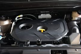 2015款起亚智跑2.0L自动两驱版DLX