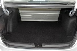 2015款大众捷达1.6L自动舒适型