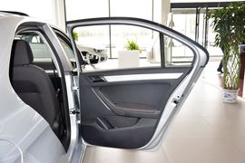 2015款大众捷达1.6L自动舒适型